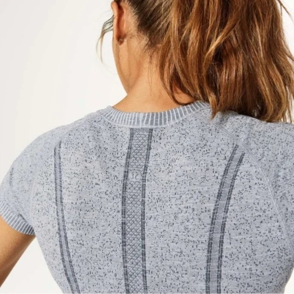 Lululemon 6 Swiftly Tech T-Shirt Tee Shirt Short Sleeve Rare Gray Ombré running - Picture 2 of 10